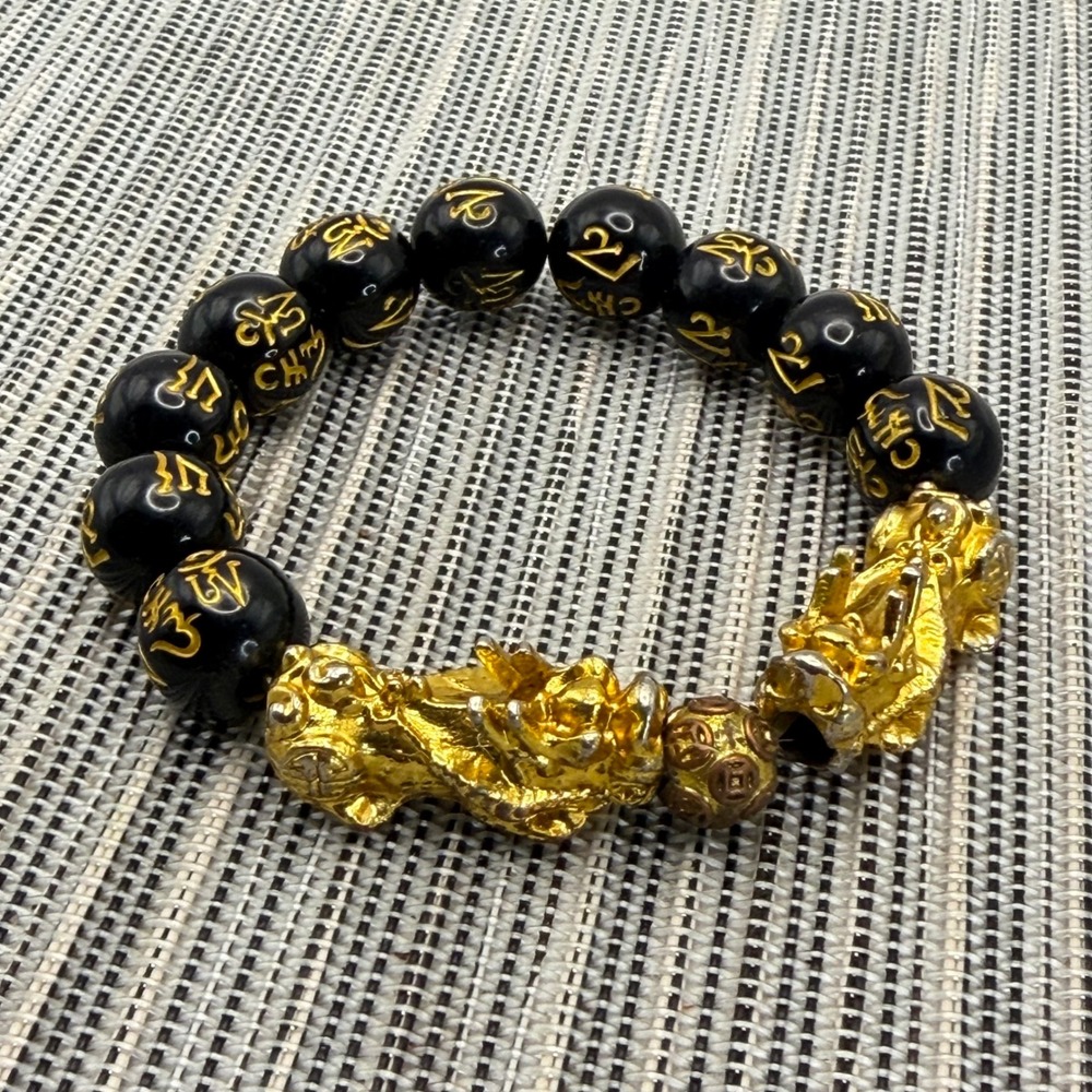 Feng Shui Double Pixiu Bracelet Black Mantra Beads Gold Tone Pi Xiu Wealth Luck